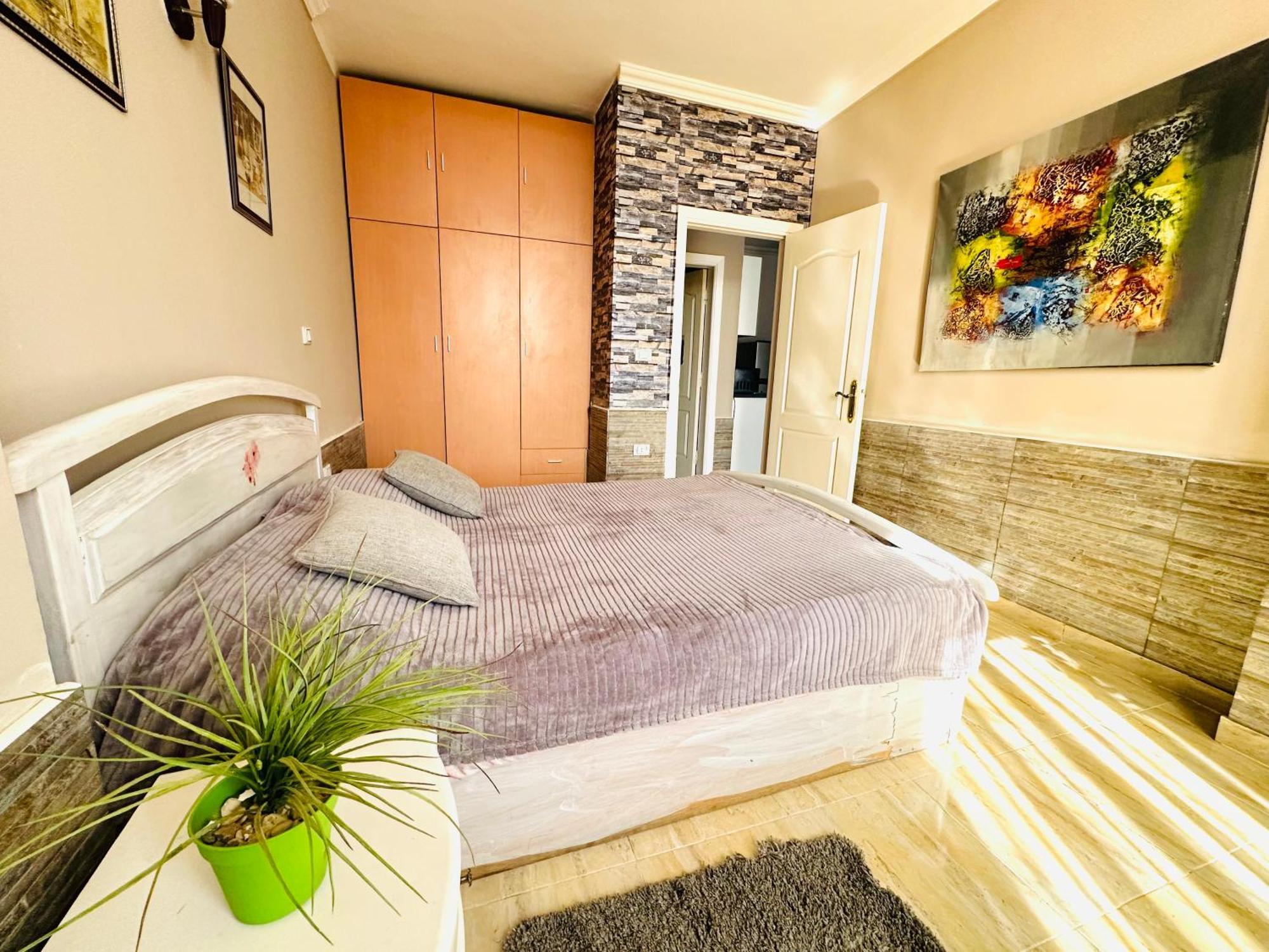 Apartament Solider Dali